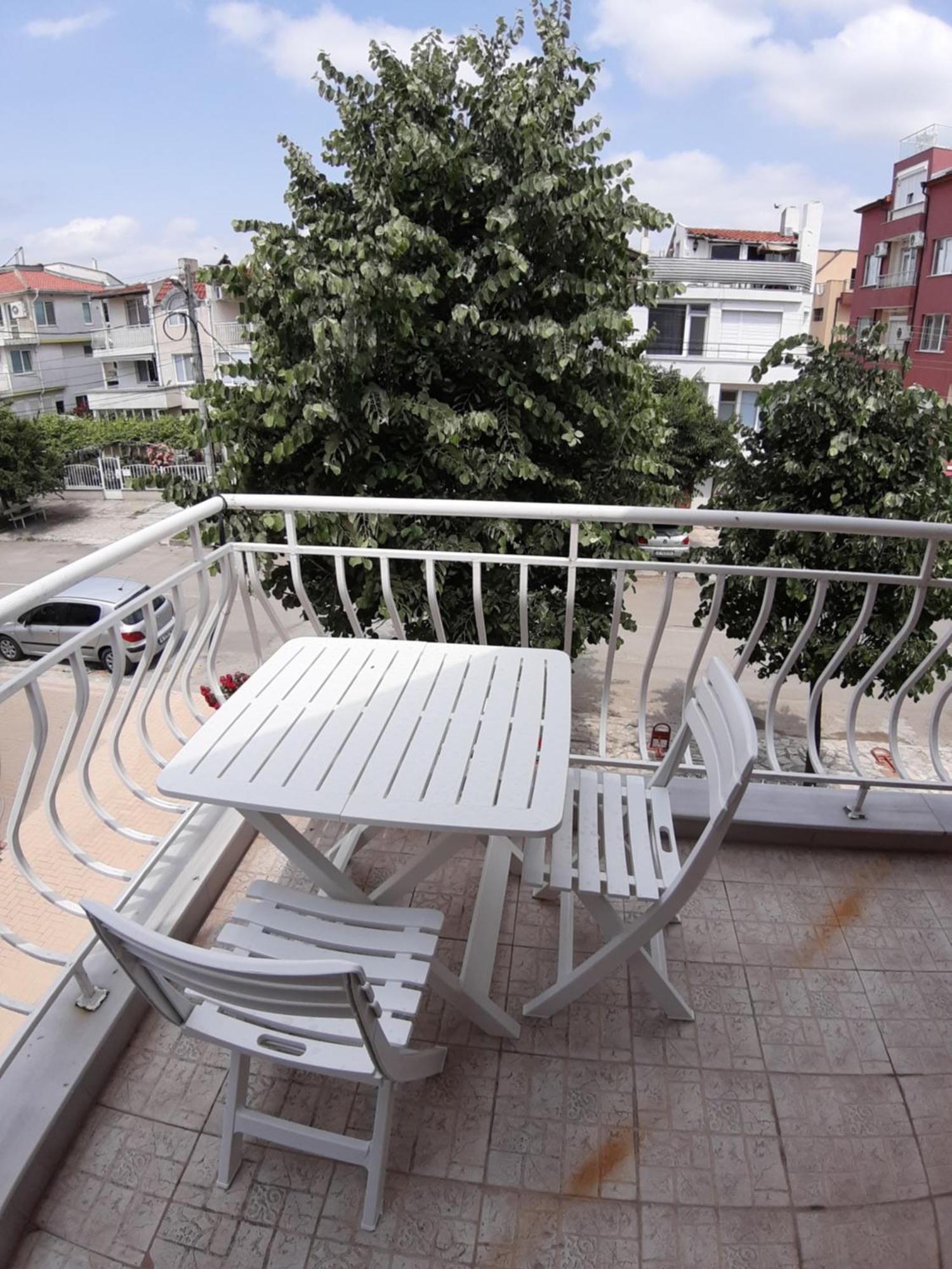 Guest Rooms Deva Burgas Exterior photo