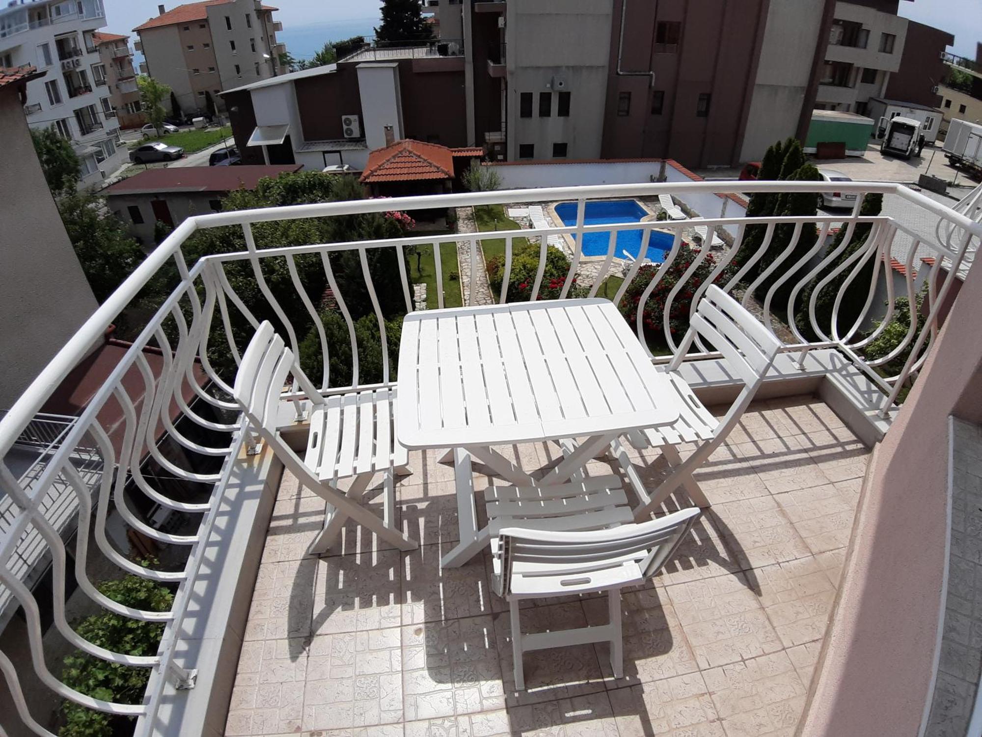 Guest Rooms Deva Burgas Exterior photo
